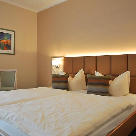 Hotel Friesen Werdau Екстер'єр фото