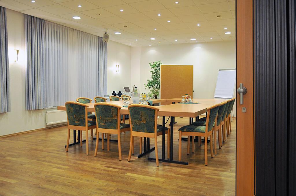 Hotel Friesen Werdau Екстер'єр фото