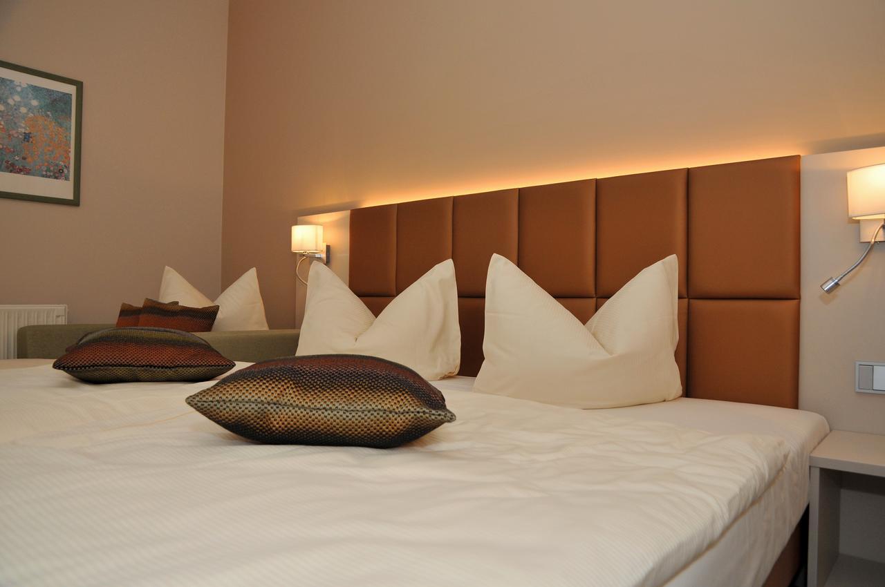 Hotel Friesen Werdau Екстер'єр фото
